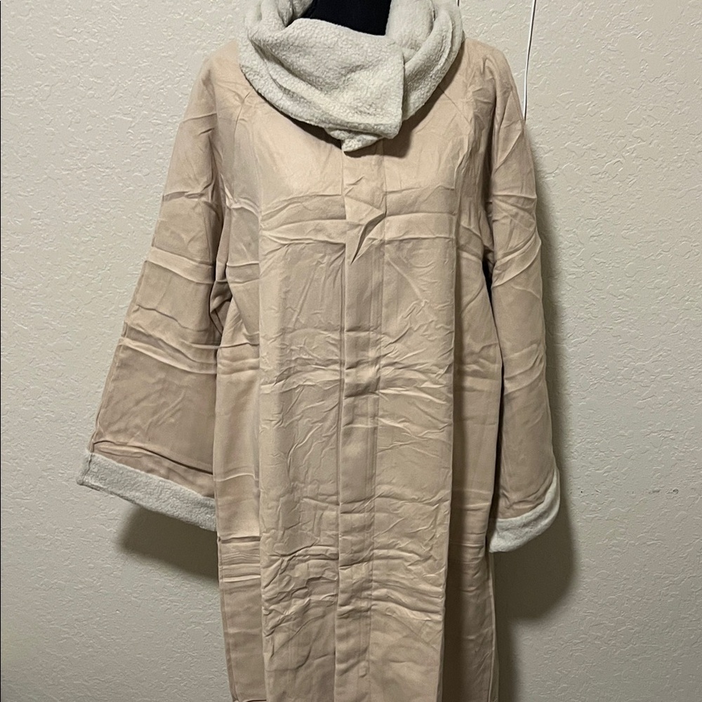 Women's Tan Coat with Shearling Collar - Picture 6 of 7